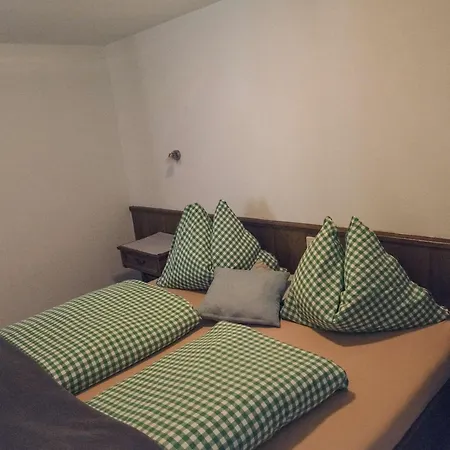 Haus Hahnenkamm Privat bolig Nesselwängle