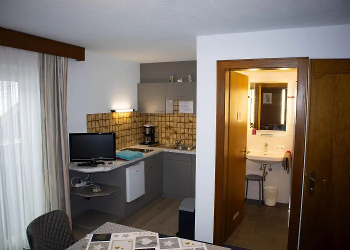 Ubytování v soukromí Haus Hahnenkamm *