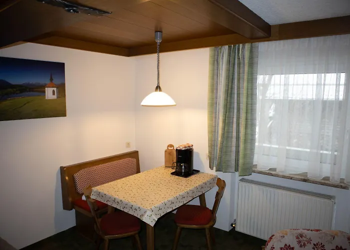 Ubytování v soukromí Haus Hahnenkamm *