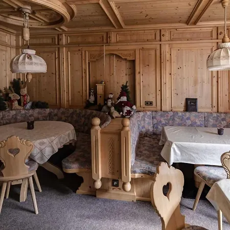 Haus Hahnenkamm